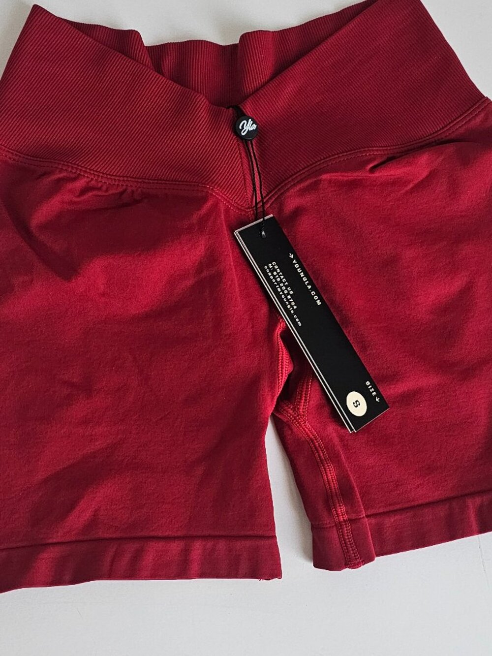YOUNGLA W165 LIFT SEAMLESS SHORTS SIZE S NWT $ 45 - Picture 3 of 3